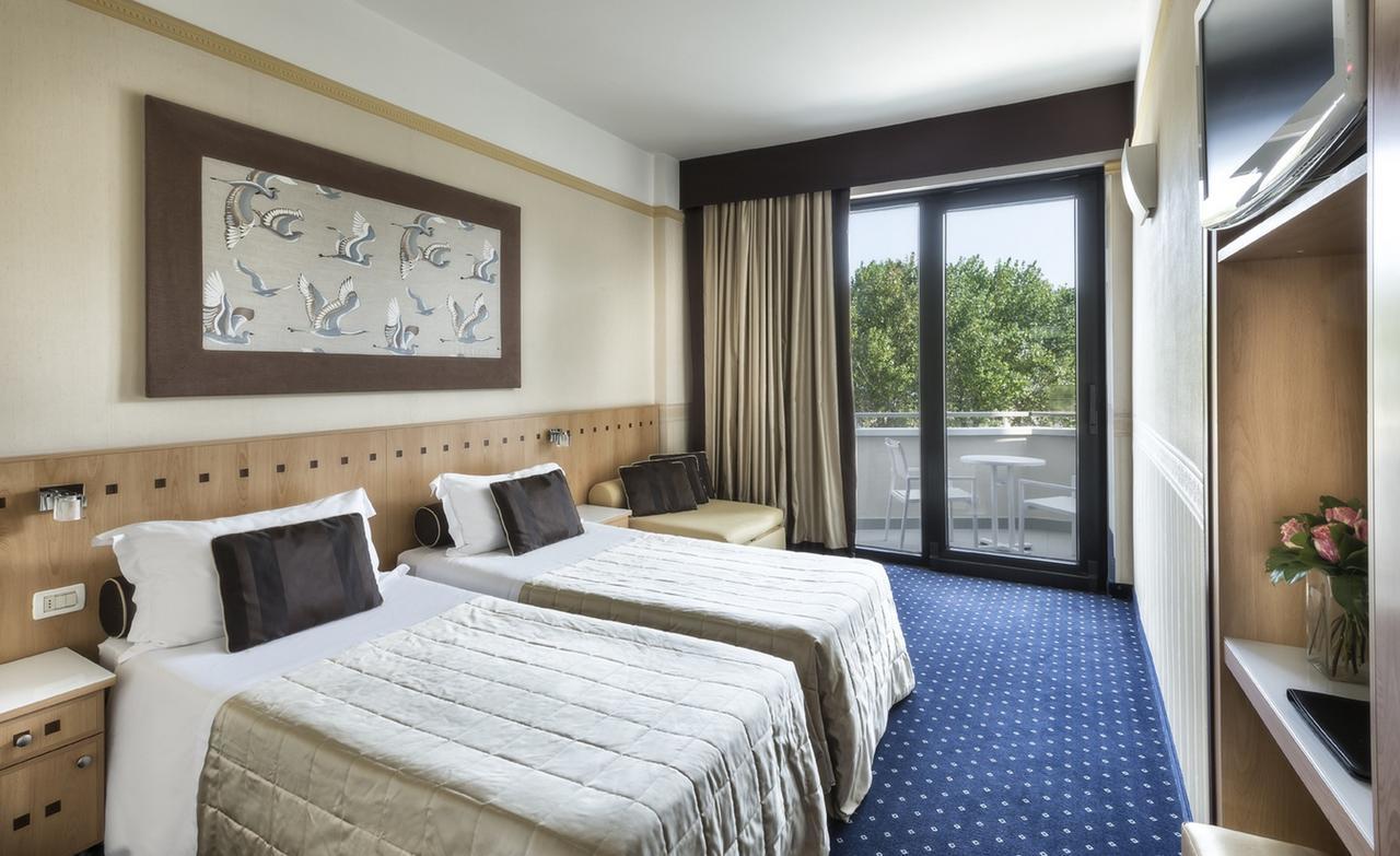Hotel Sporting Rimini Eksteriør billede
