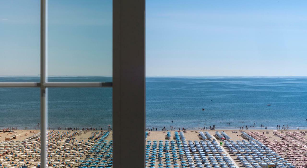 Hotel Sporting Rimini Eksteriør billede